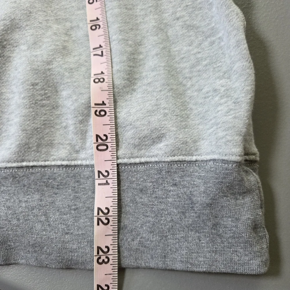 AEO Graphic Fleece Crewneck Sweatshirt Gray Pink Size XS - Picture 14 of 15